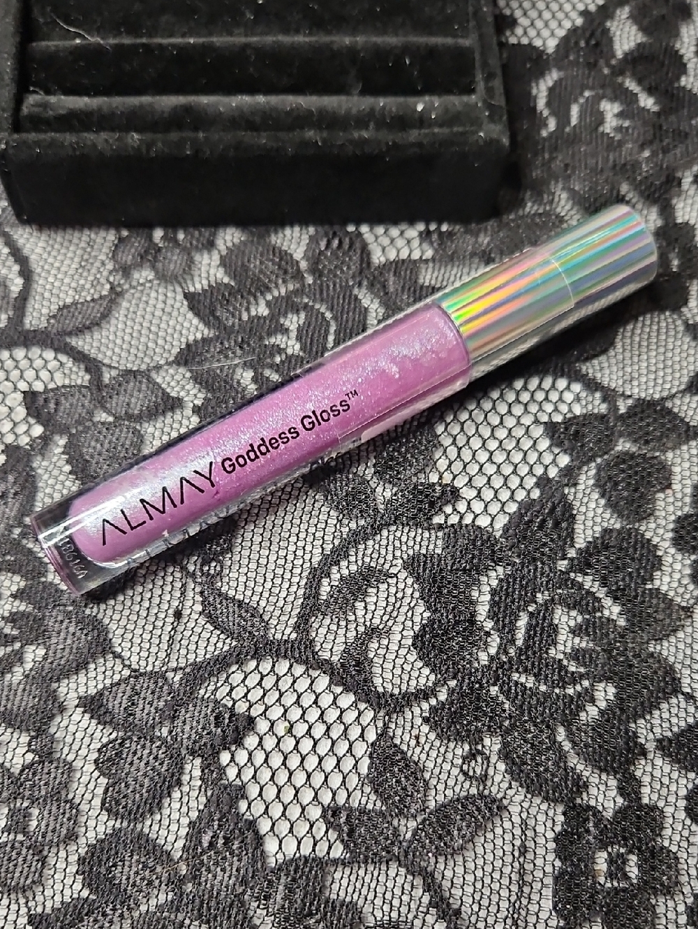 Almay Goddess Gloss - Shimmery Lavender Pink